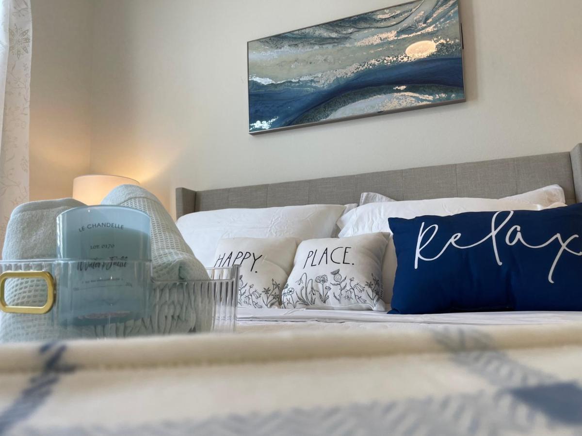 Cozy Retreat-Free Reserved Parking-Pool Addison Exteriör bild